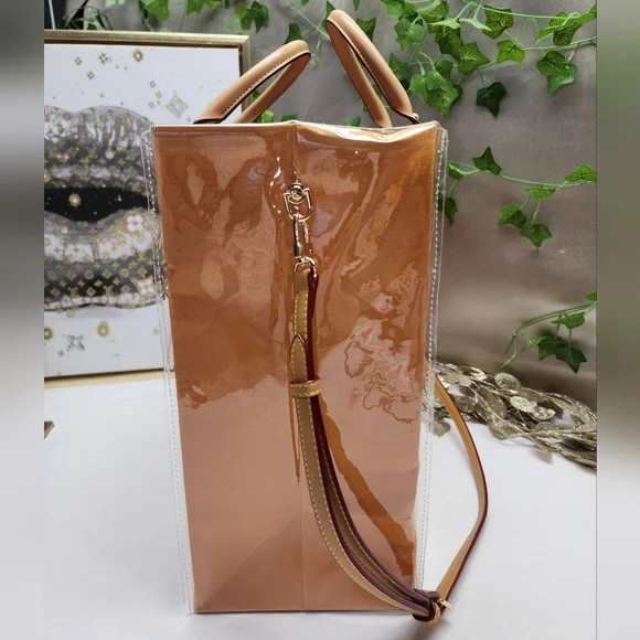 Authentic Louis Vuitton Retail Shopping Bag in A PVC Tote Limited Edition - Picture 5 of 9